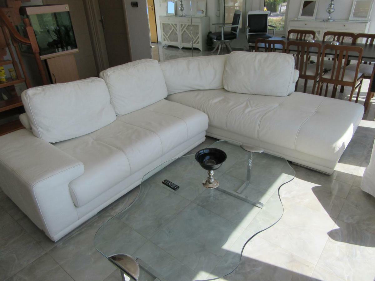 Villa Maria Louiza NEAR AIRPORT Artemida  Esterno foto