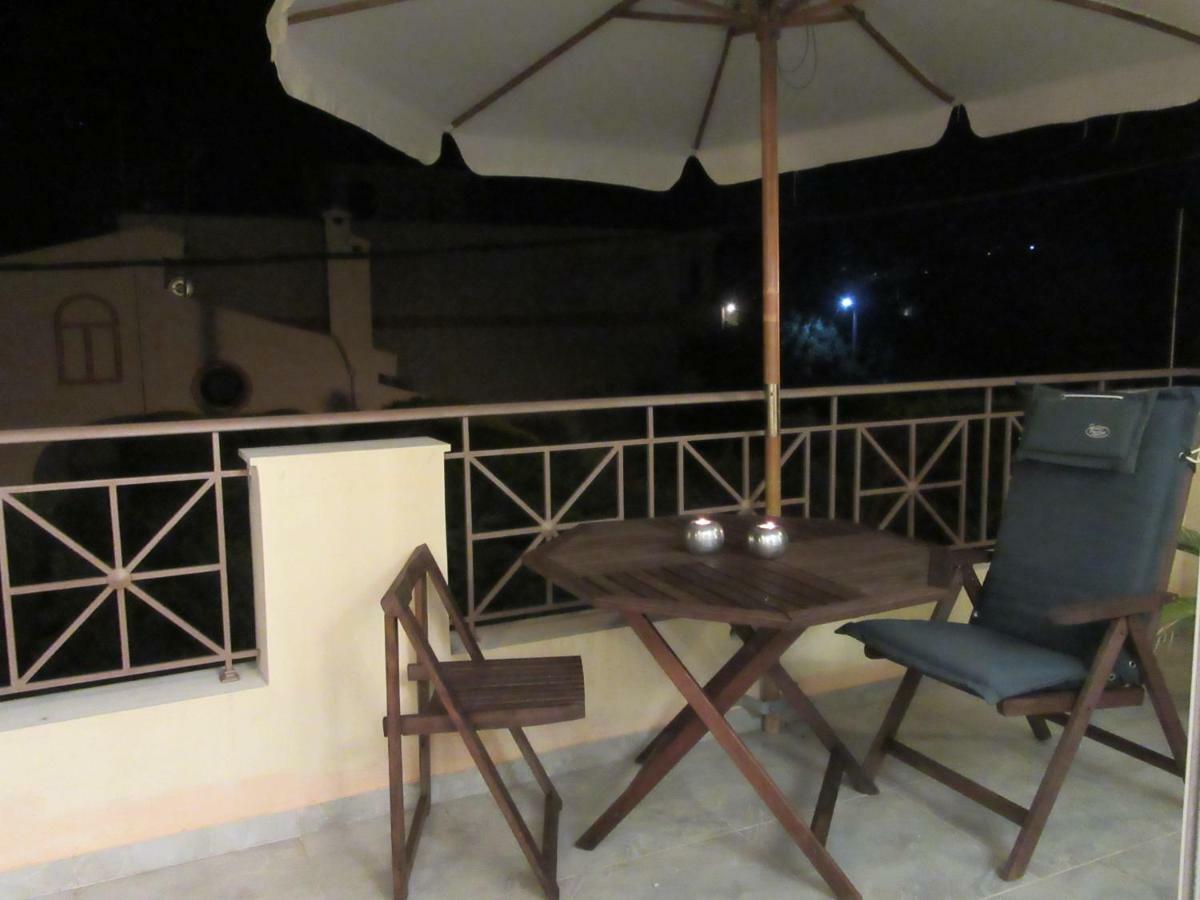 Villa Maria Louiza NEAR AIRPORT Artemida  Esterno foto